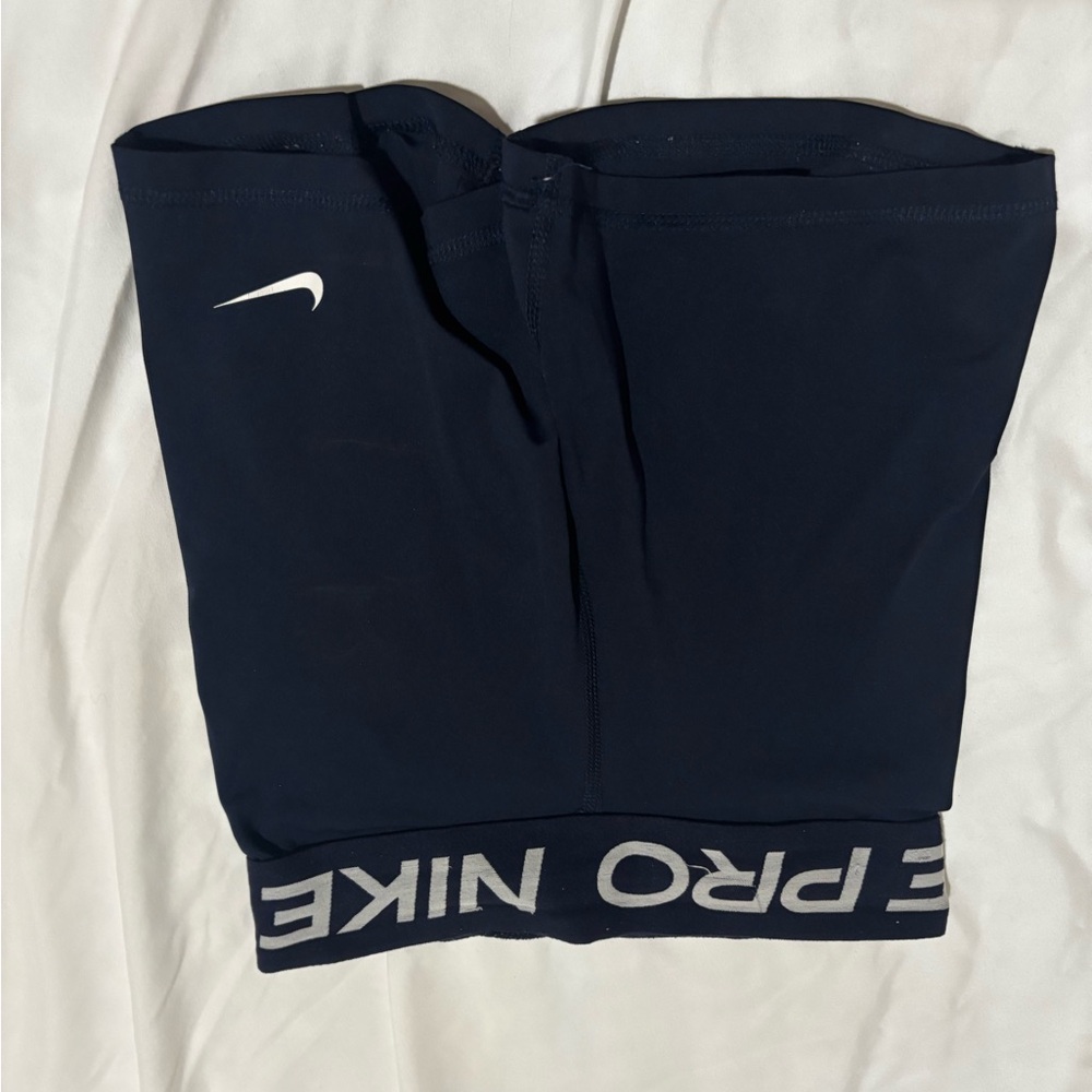 Nike pro!
